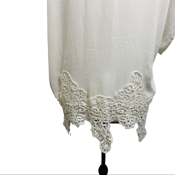Astr womens blouse crochet bottom short sleeve cream color size medium - Picture 5 of 9